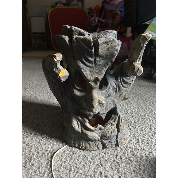 Rare Vintage Halloween Evil Ghost Tree Stump Trunk Lights Up Decoration 13"x10” - Picture 1 of 8
